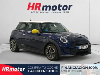 Käytetty Mini Cooper SE 135 kW (184 HP) 2022 Eléctrico Viistoperä