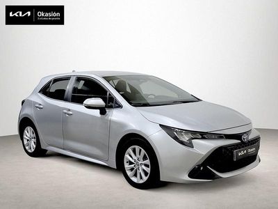 Gris Usado 2024 Toyota Corolla Active Berlina | 24.500 € (Precio justo)