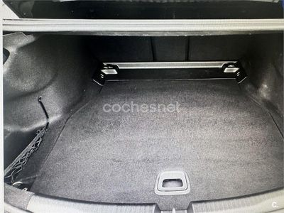 Negro Usado 2023 Mercedes C220 Berlina | 41.000 € (Precio justo)