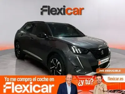 Usado Peugeot 2008 GT 130 CV (95 kW) 2022 Gris SUV