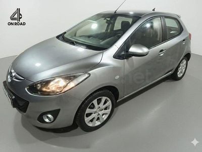 Usado Mazda 2 Style 75 HP (55 kW) 2012 Cinzento Citadino