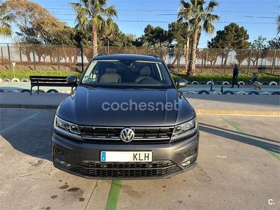 Usado VW Tiguan 125 HP (91 kW) 2018 Cinzento SUV