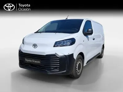 Usado Toyota Proace 120 CV (88 kW) 2024 Blanco Monovolumen