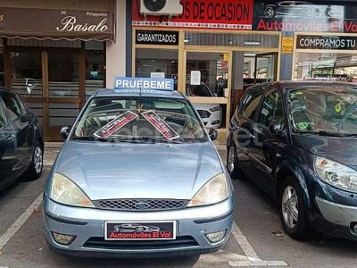 Azul Usado 2004 Ford Focus Trend Berlina | 1490 € (Buen precio)