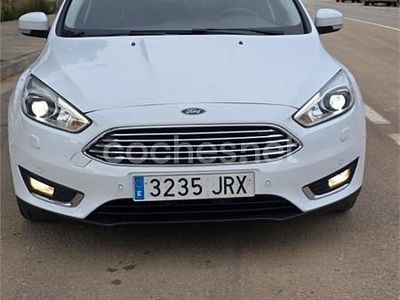 Usado Ford Focus Business Edition 125 CV (91 kW) 2016 Blanco Berlina