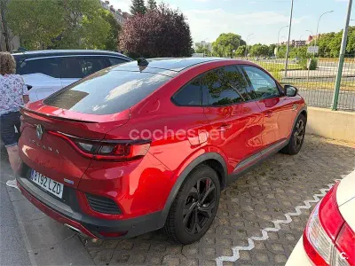Usado Renault Arkana RS Line 145 CV (106 kW) 2022 Rojo SUV