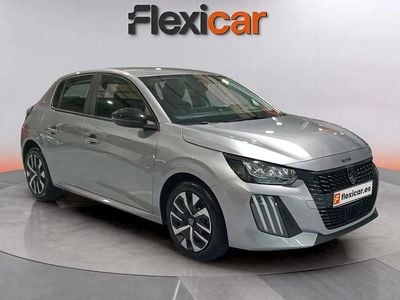 Usado Peugeot 208 Active 102 CV (75 kW) 2024 Gris Utilitario