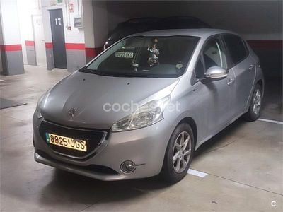 Begagnad Peugeot 208 Style 82 HK (60 kW) 2015 Grå Halvkombi