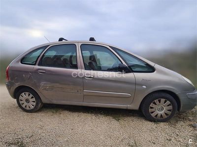 Beige Usado 2005 Citroën Xsara Picasso Exclusive Monovolumen | 2300 € (Precio justo)