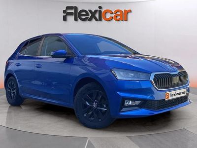 Usado Skoda Fabia 95 CV (69 kW) 2025 Azul Utilitario