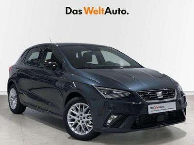 Usado Seat Ibiza FR 116 CV (85 kW) 2025 Gris Utilitario