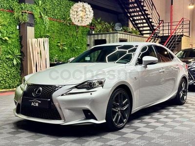 Gris / plata Usado 2016 Lexus IS300h Sport Line Berlina | 18.990 € (Un poco caro)
