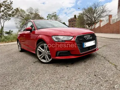Usado Audi e-tron S-Line 204 CV (150 kW) 2020 Rojo SUV
