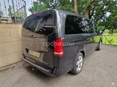 Mercedes V220