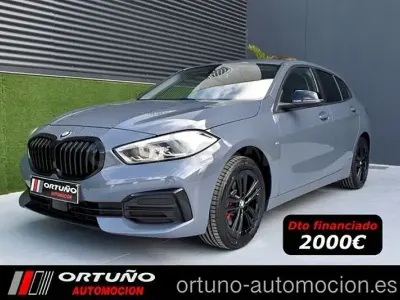 Usado BMW 116 Comfort Edition 116 CV (85 kW) 2020 Gris / plata Utilitario
