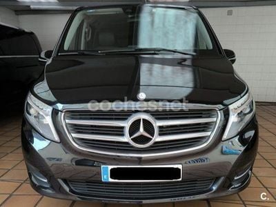 Mercedes V250