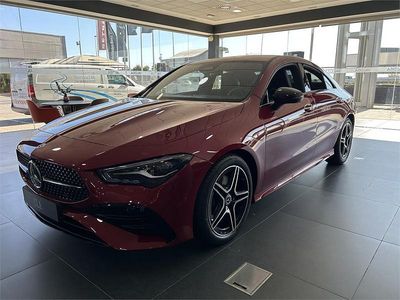 Nuevo Mercedes CLA200 150 CV (110 kW) 2025 Rojo Berlina