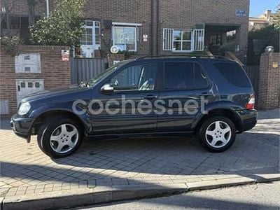 Usado Mercedes ML400 250 CV (183 kW) 2004 Azul SUV