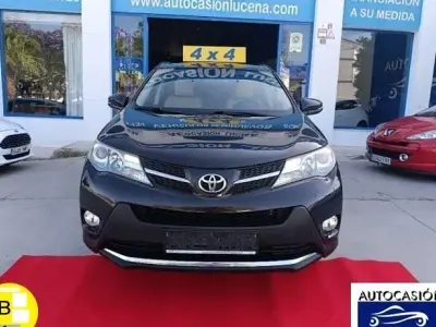Usado Toyota RAV4 Style 124 CV (91 kW) 2015 SUV