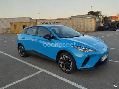 Usado MG MG4 EV 2023 Eléctrico Utilitario