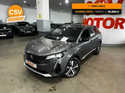 Usado Peugeot 3008 Allure 226 CV (166 kW) 2023 Gris SUV