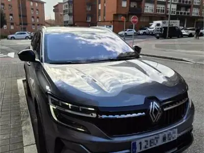 Usado Renault Espace Techno 200 CV (147 kW) 2024 Gris / plata SUV