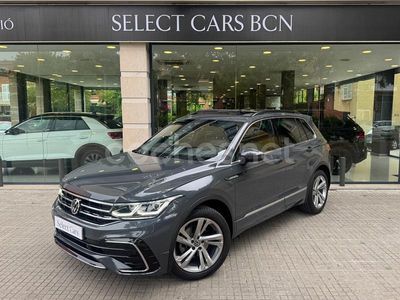 Gris / plata Usado 2020 VW Tiguan R-line SUV | 29.990 € (Un poco caro)