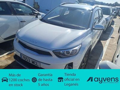 Usado Kia Stonic 101 CV (74 kW) 2022 Blanco SUV
