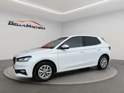 Usado Skoda Fabia Selection 116 CV (85 kW) 2025 Blanco Utilitario