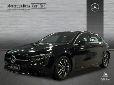 Usado Mercedes A180 116 CV (85 kW) 2024 Negro Berlina