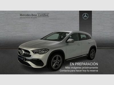 Mercedes GLA220