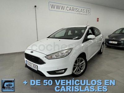 Usado Ford Focus Trend 95 CV (69 kW) 2015 Blanco Berlina