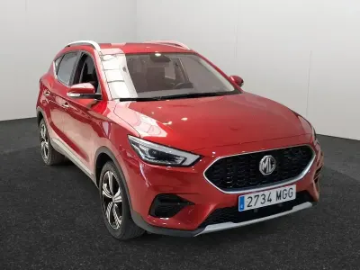 Usado MG ZS Comfort 106 CV (77 kW) 2023 Rojo SUV