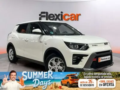 Usado SsangYong Tivoli 150 CV (110 kW) 2024 Blanco SUV