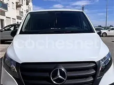 Usado Mercedes Vito 136 CV (100 kW) 2025 Blanco Van