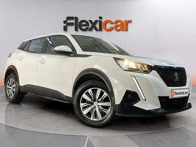 Usado Peugeot 2008 Active 110 CV (80 kW) 2021 Blanco SUV