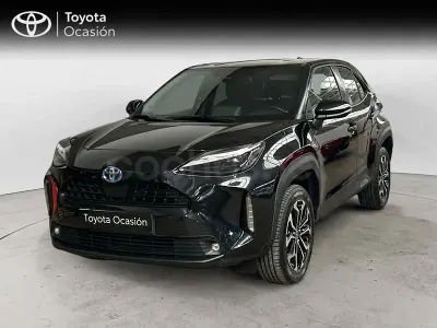 Usado Toyota Yaris Cross Active 116 CV (85 kW) 2022 Negro SUV