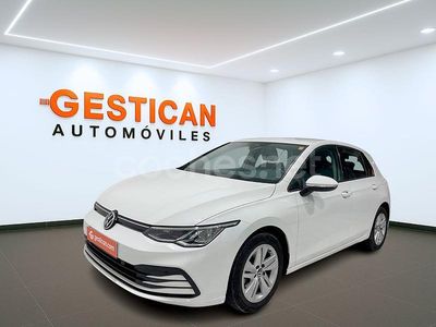 Blanco Usado 2021 VW Golf VIII Berlina | 16.990 € (Buen precio)