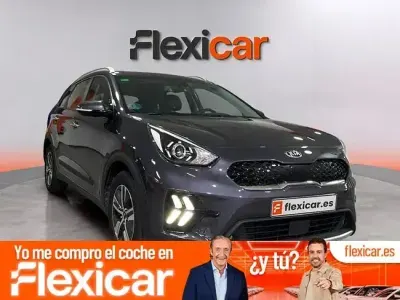 Usado Kia Niro 141 CV (103 kW) 2021 Gris SUV