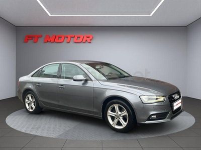 Usado Audi A4 150 CV (110 kW) 2014 Gris / plata Berlina