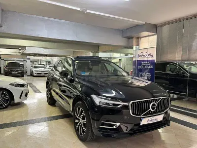 Usado Volvo XC60 Inscription 340 CV (250 kW) 2021 Negro SUV