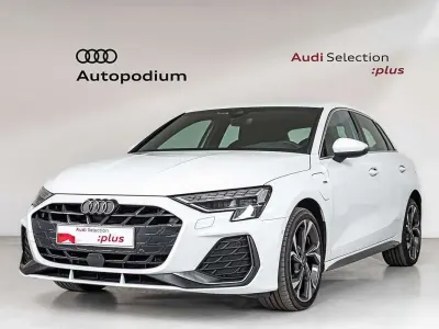 Usado Audi A3 Sportback e-tron S-Line 204 CV (150 kW) 2025 Blanco Utilitario