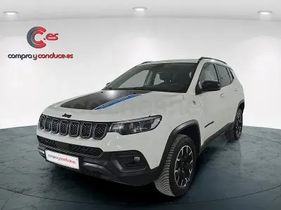 Usado Jeep Compass Trailhawk 240 CV (176 kW) 2022 Blanco SUV