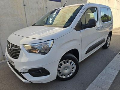 Usado Opel Combo Life Edition 102 CV (75 kW) 2023 Blanco Monovolumen
