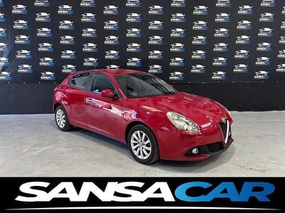 Usado Alfa Romeo Giulietta 120 CV (88 kW) 2017 Rojo Utilitario