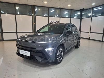 Usado Hyundai Kona N Line 129 CV (94 kW) 2025 Gris / plata SUV