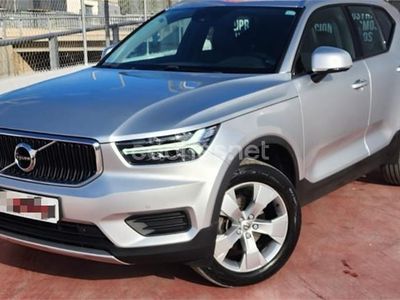 Gris / plata Usado 2018 Volvo XC40 Momentum SUV | 22.500 € (Buen precio)