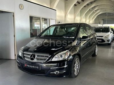 Mercedes B180