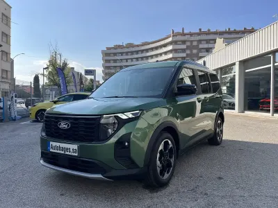 Nuevo Ford Tourneo Courier Active 125 CV (91 kW) 2025 Verde Monovolumen