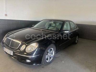 Mercedes E320